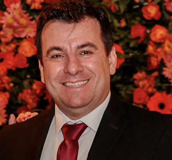 Imagem do diretor comercial